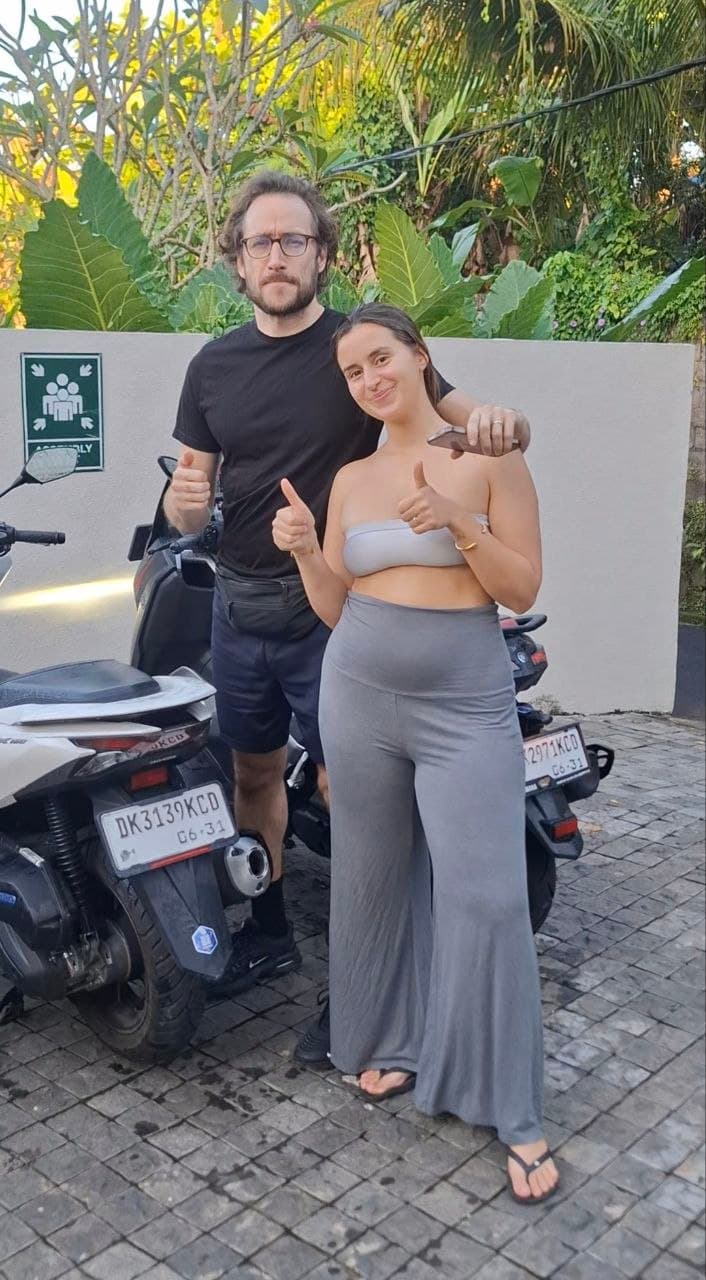 Giddy Bikes guest on a scooter in Bali